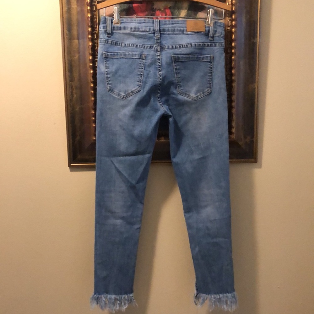 Redial faux pearl embellished fringe distressed hem 5-pocket jeans - Picture 3 of 12